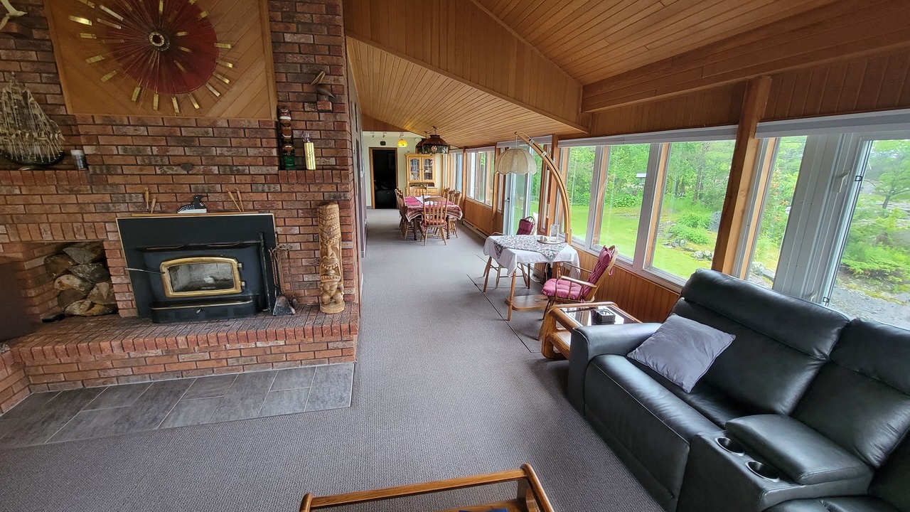 Photo of Livingroom in Georgian Bay