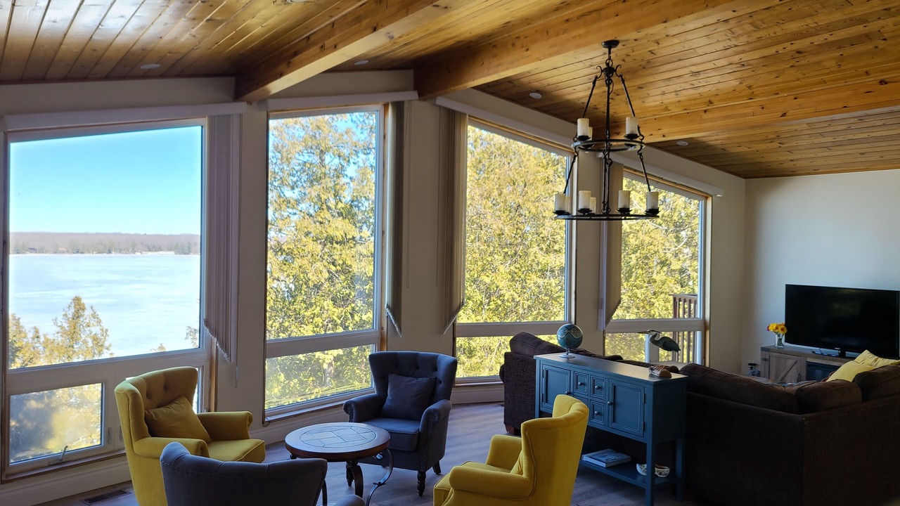 Photo of Bedroom in Trent Lakes