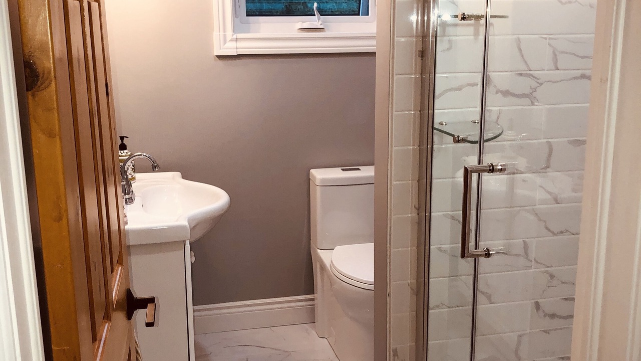 Photo of Bathroom in Trent Lakes