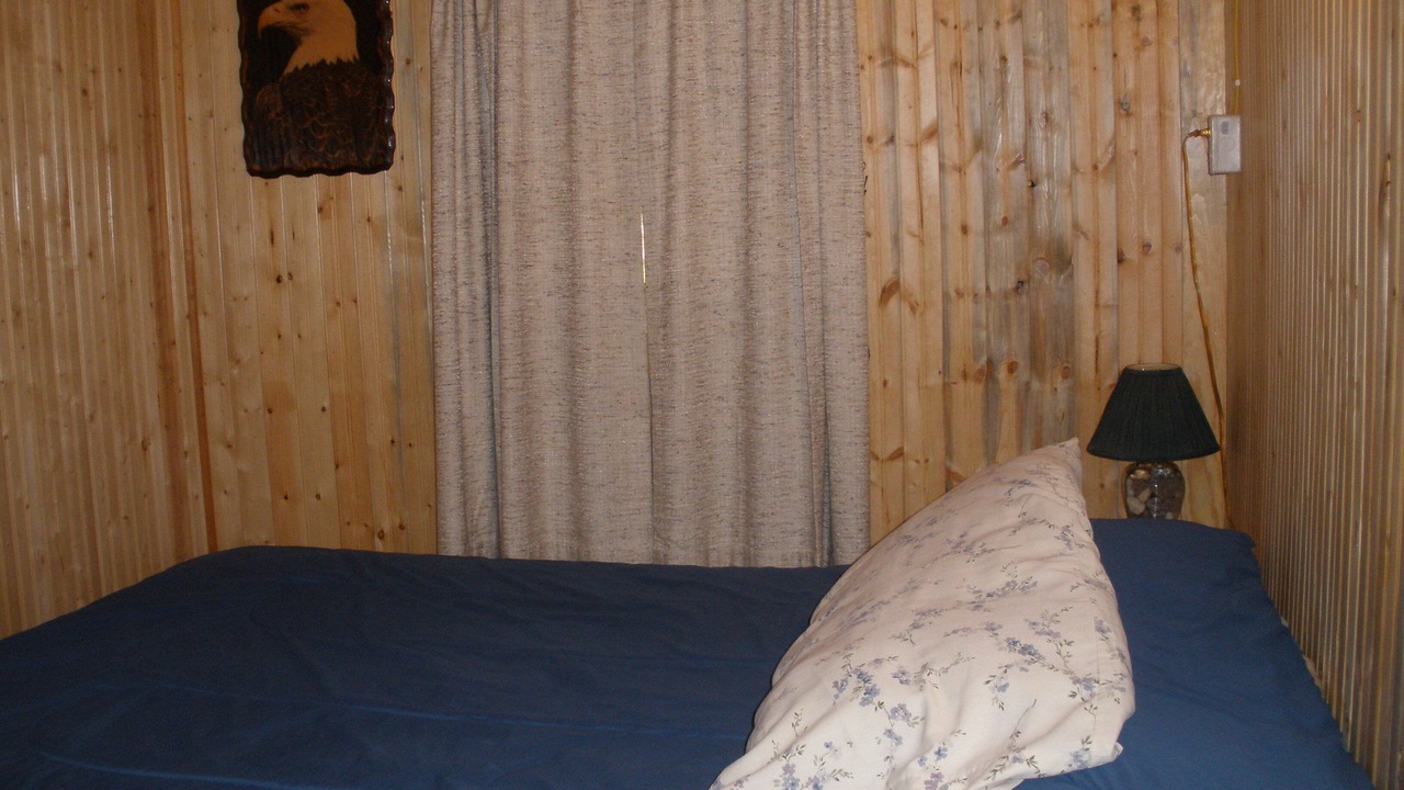 Photo of Bedroom in Federal Dam