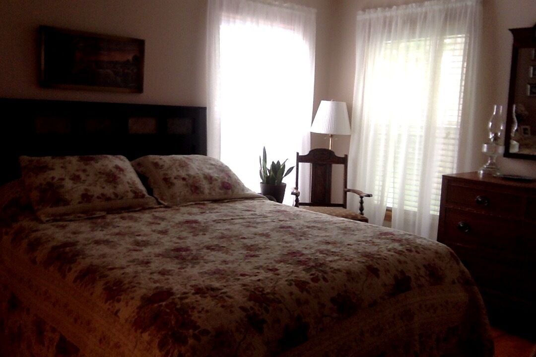 Photo of Bedroom in Meeker County