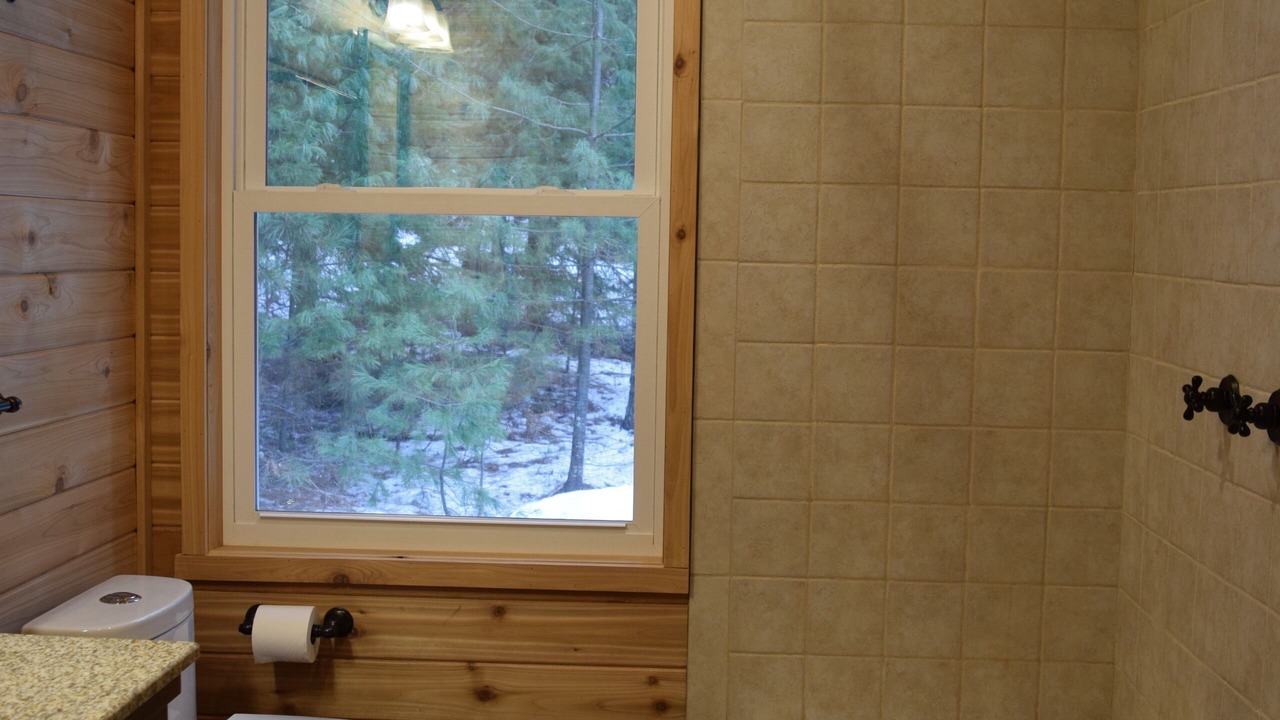 Photo of Bathroom in Orr