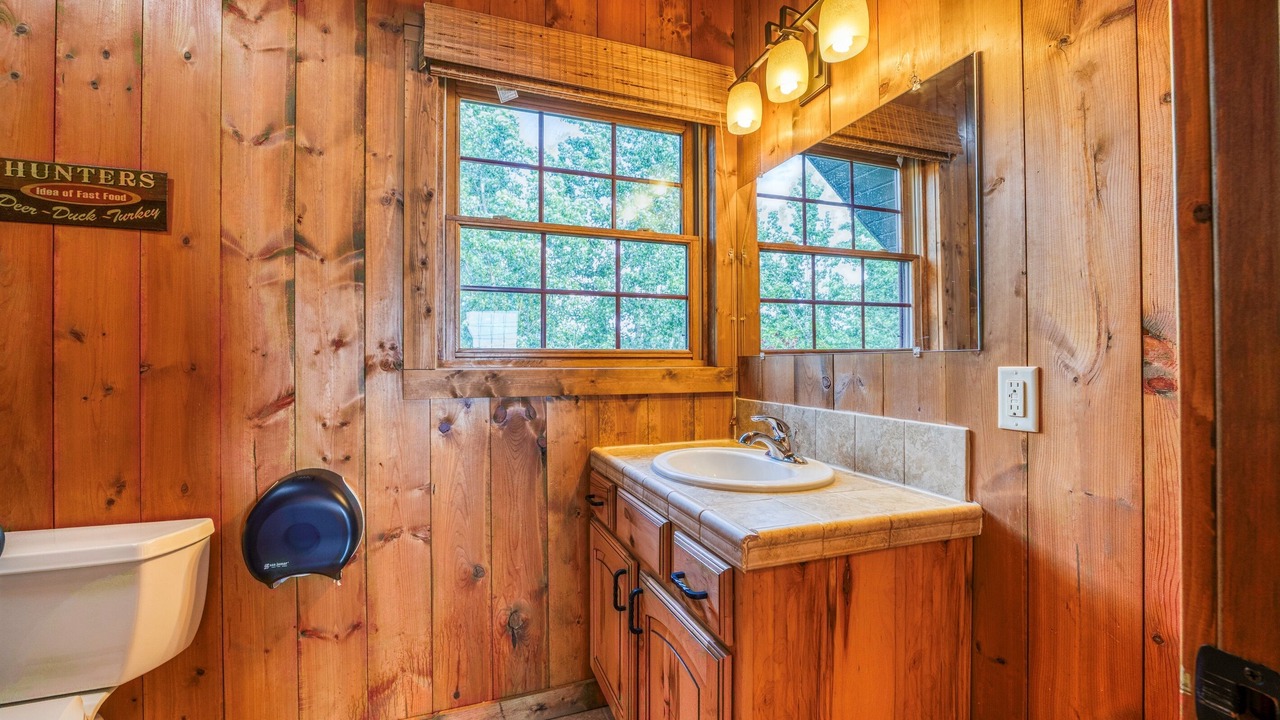 Photo of Bathroom in Bemidji