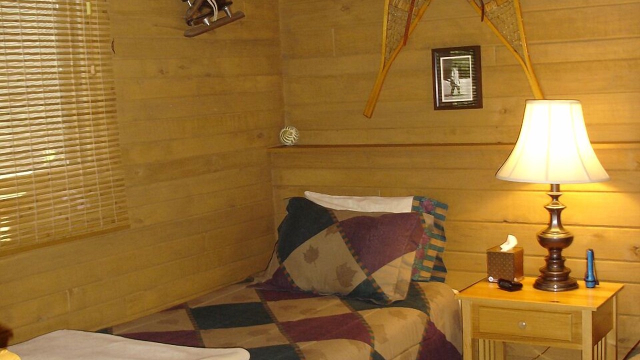 Photo of Bedroom in Crane Lake