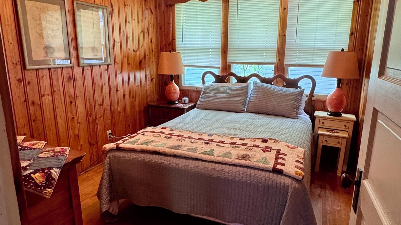 Photo of Bedroom in Nisswa