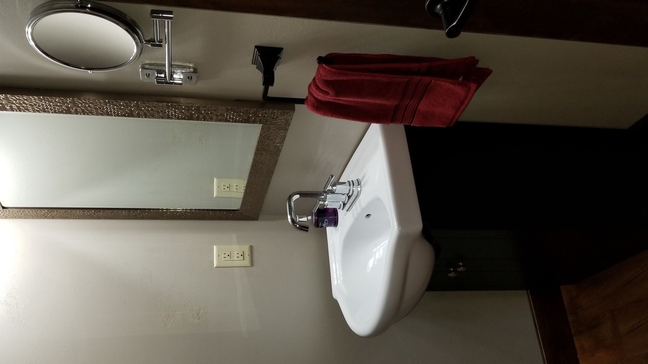 Photo of Bathroom in Brownsville