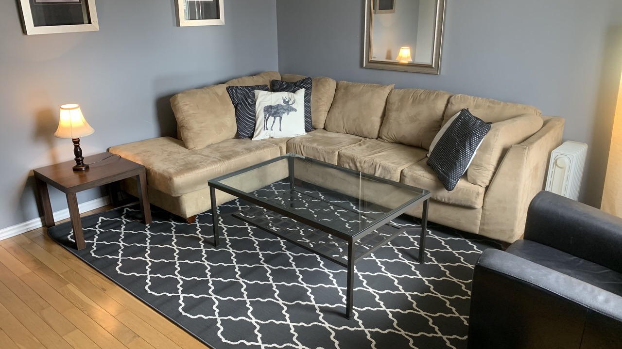 Photo of Livingroom in Upper Beaches