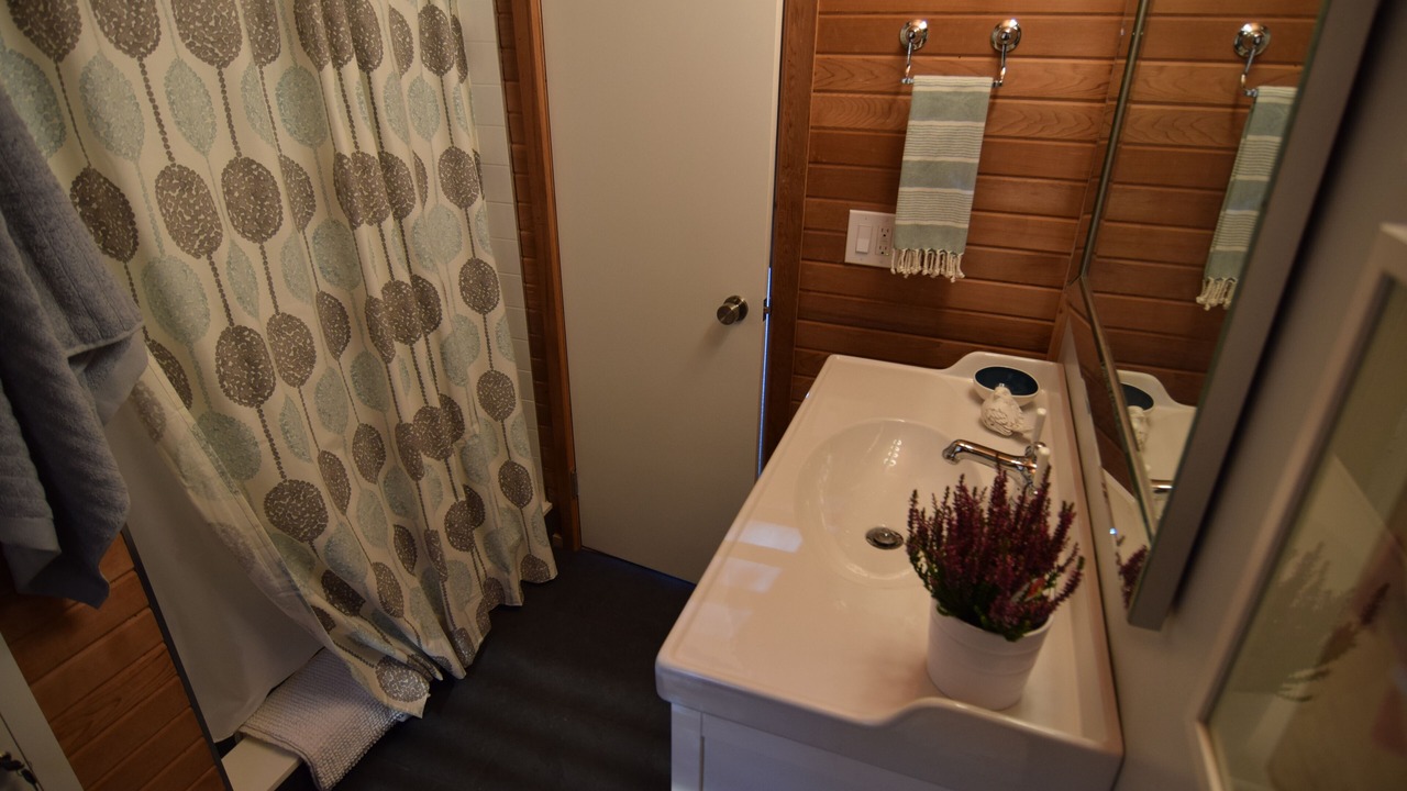 Photo of Bathroom in Roseneath