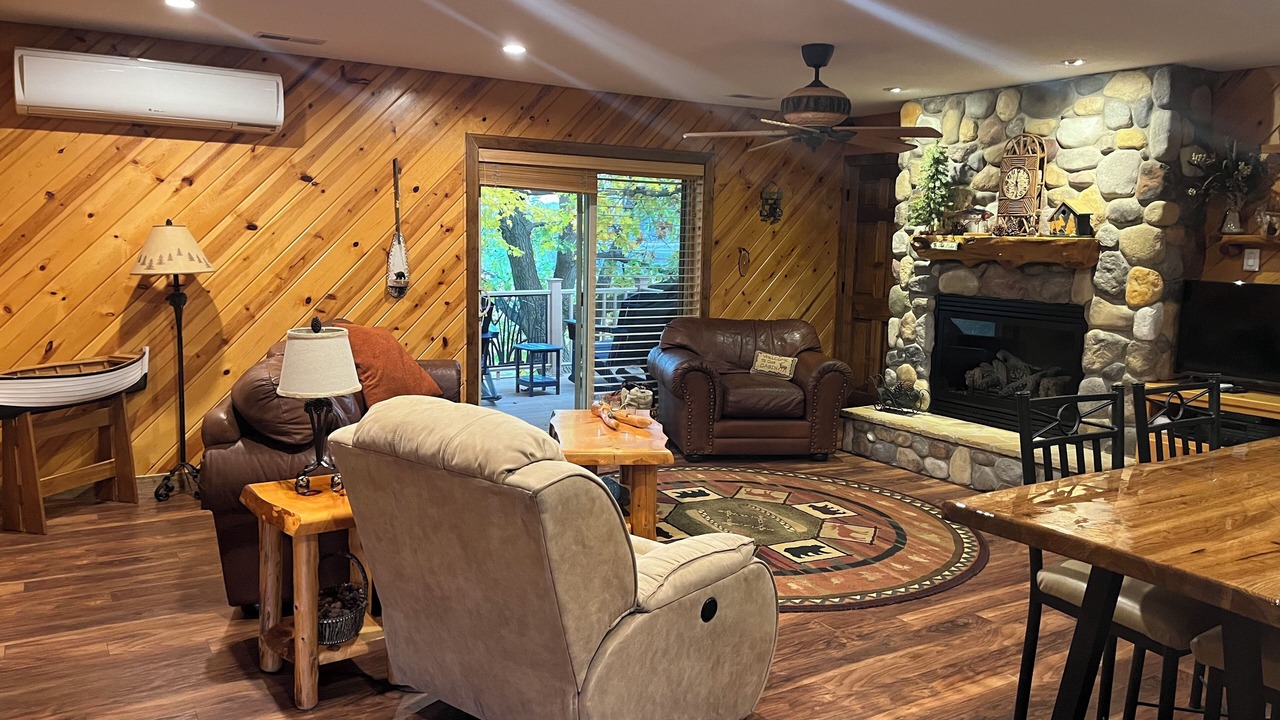 Photo of Livingroom in Chisago City