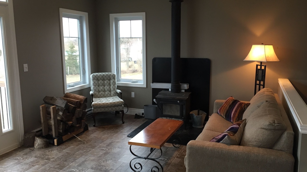Photo of Livingroom in Wolfe Island