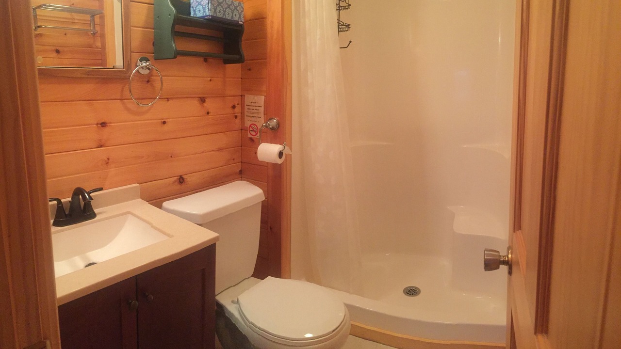 Photo of Bathroom in Crane Lake