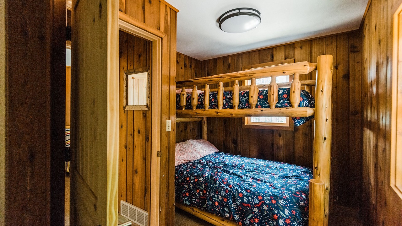Photo of Bedroom in Cushing