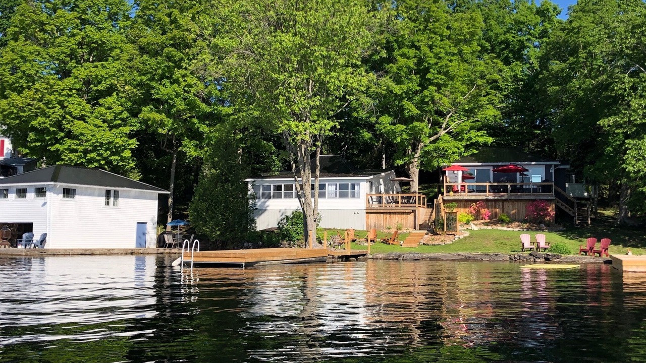 Photo of Others in Leeds and the Thousand Islands