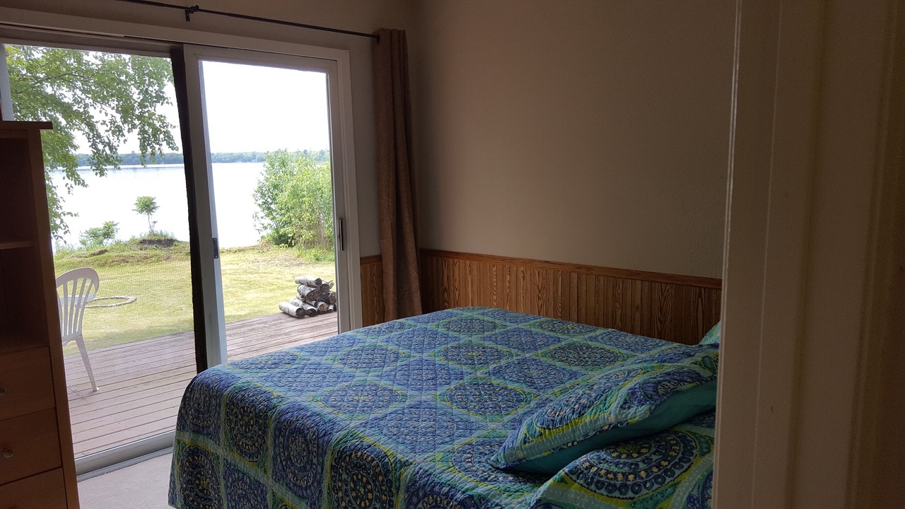 Photo of Bedroom in Longville