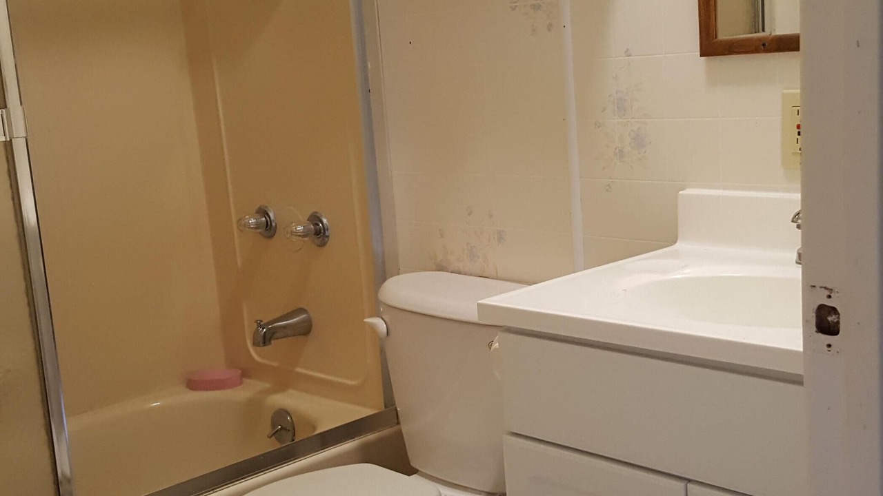 Photo of Bathroom in Longville