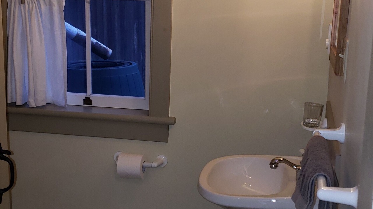 Photo of Bathroom in Adjala-Tosorontio
