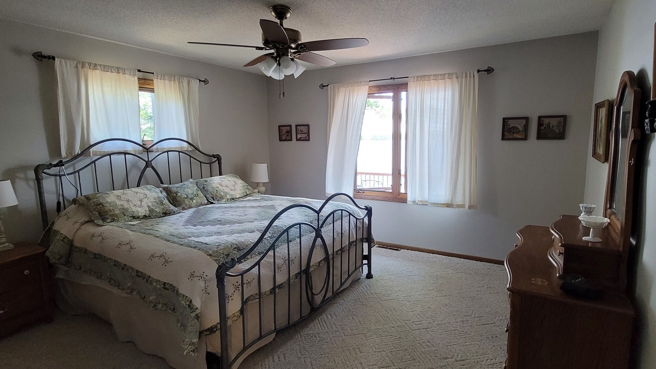 Photo of Bedroom in Deerwood