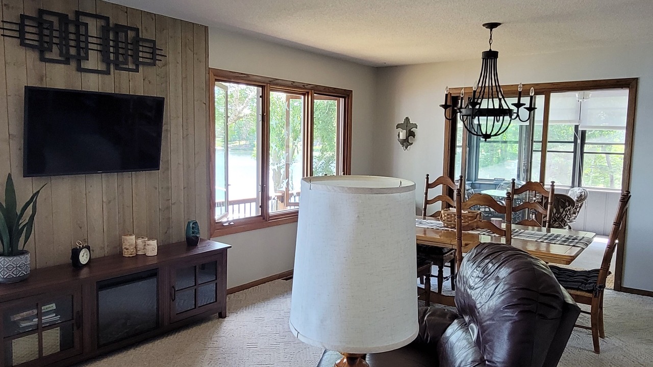 Photo of Livingroom in Deerwood