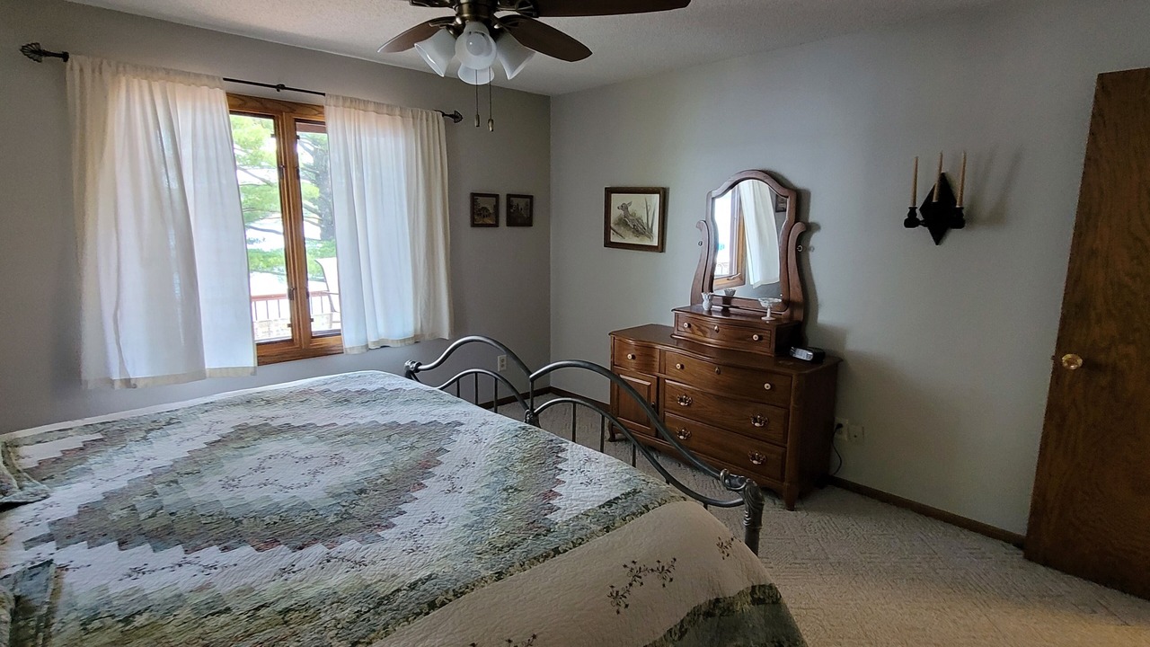 Photo of Bedroom in Deerwood
