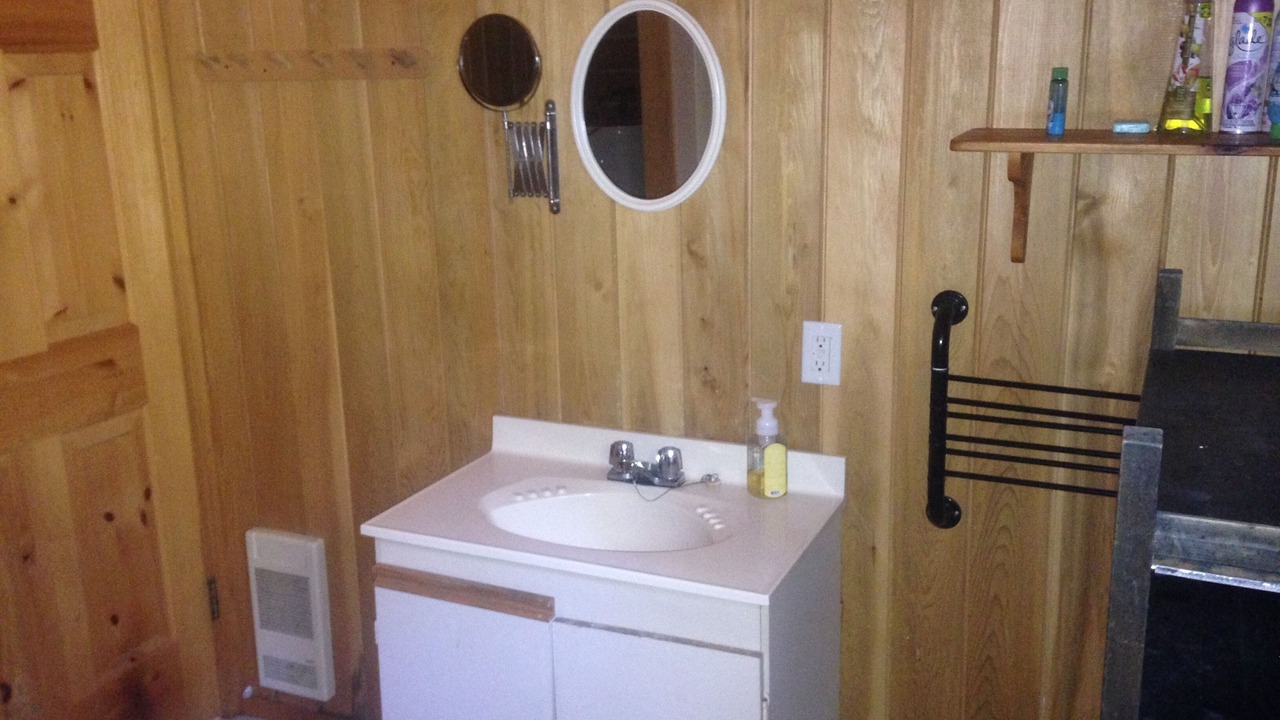 Photo of Bathroom in Manitoulin District