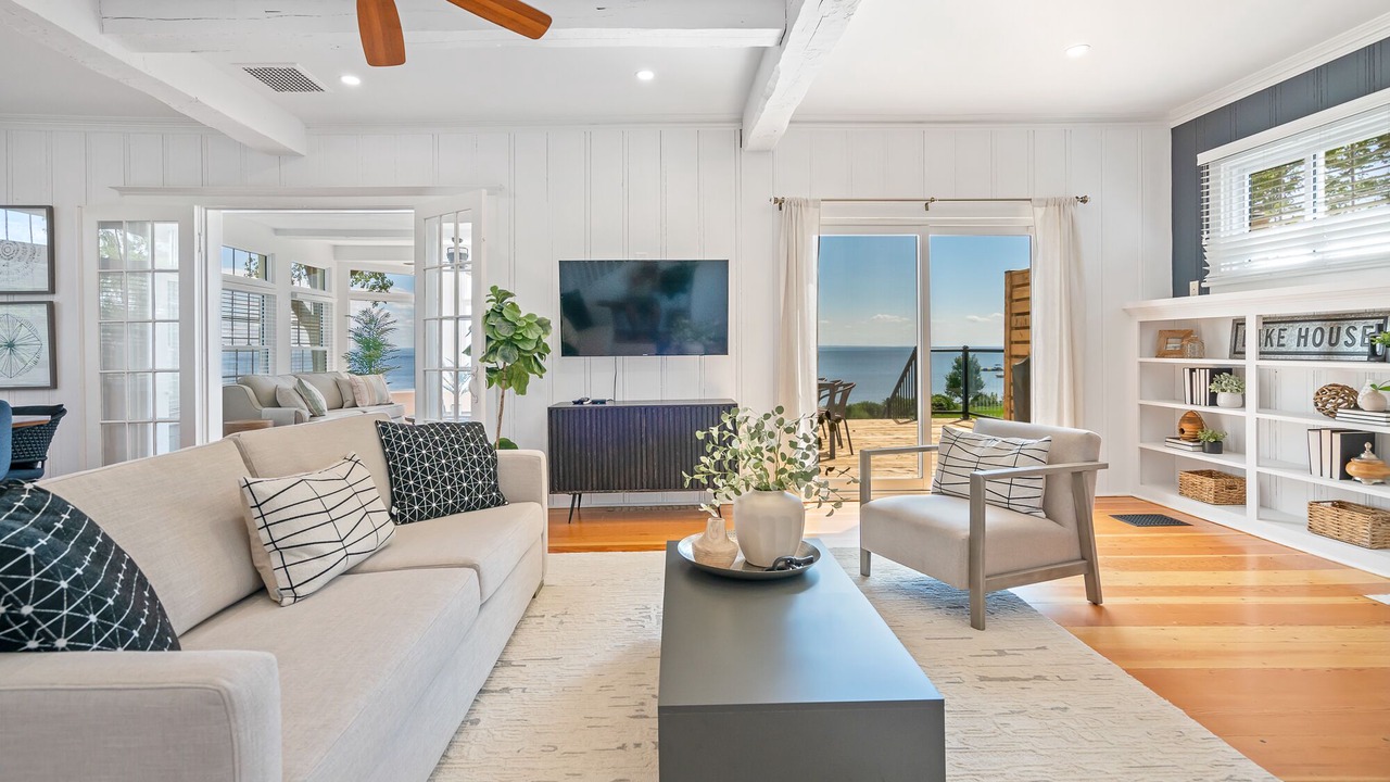 Photo of Livingroom in Ridgeway