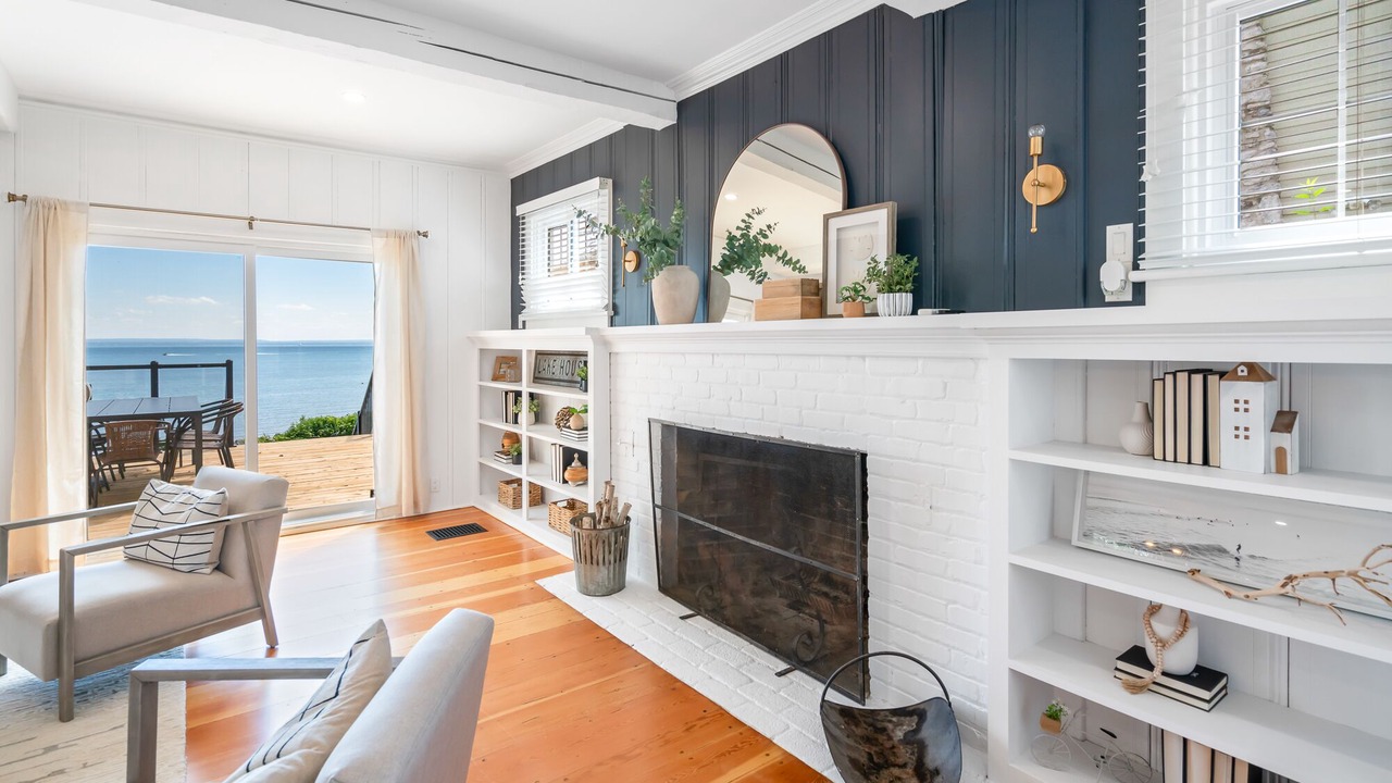 Photo of Livingroom in Ridgeway