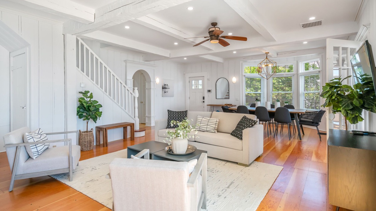 Photo of Livingroom in Ridgeway
