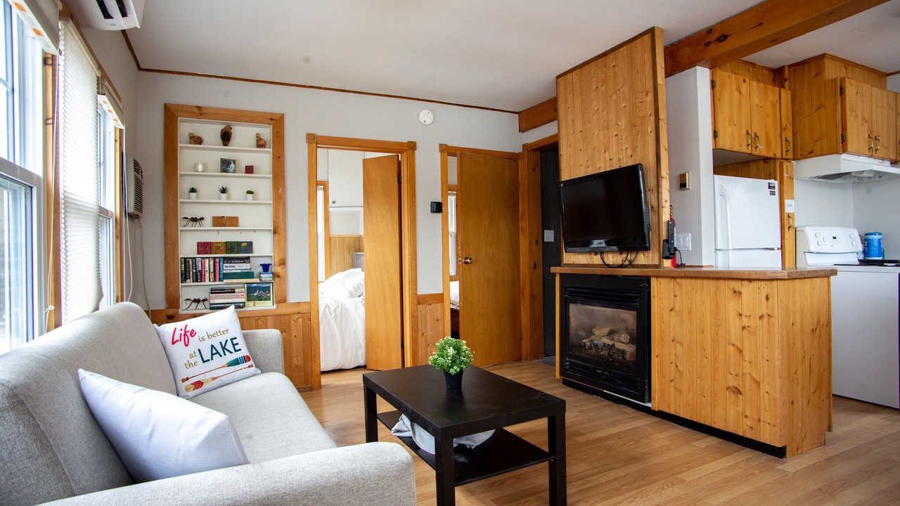 Photo of Livingroom in Big Chute