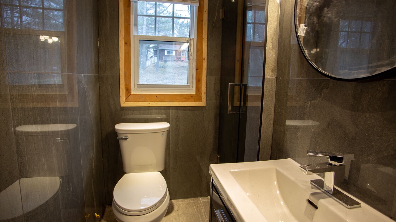 Photo of Bathroom in Big Chute