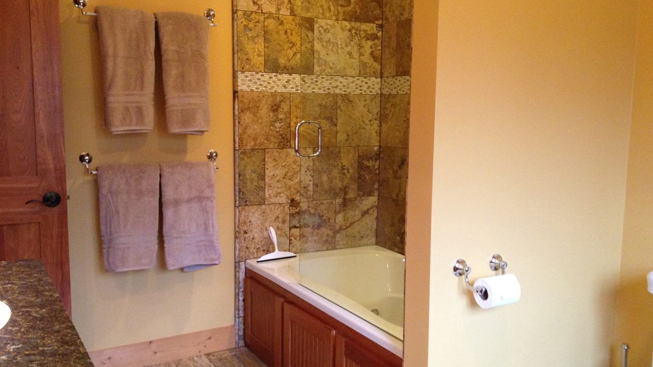 Photo of Bathroom in Longville