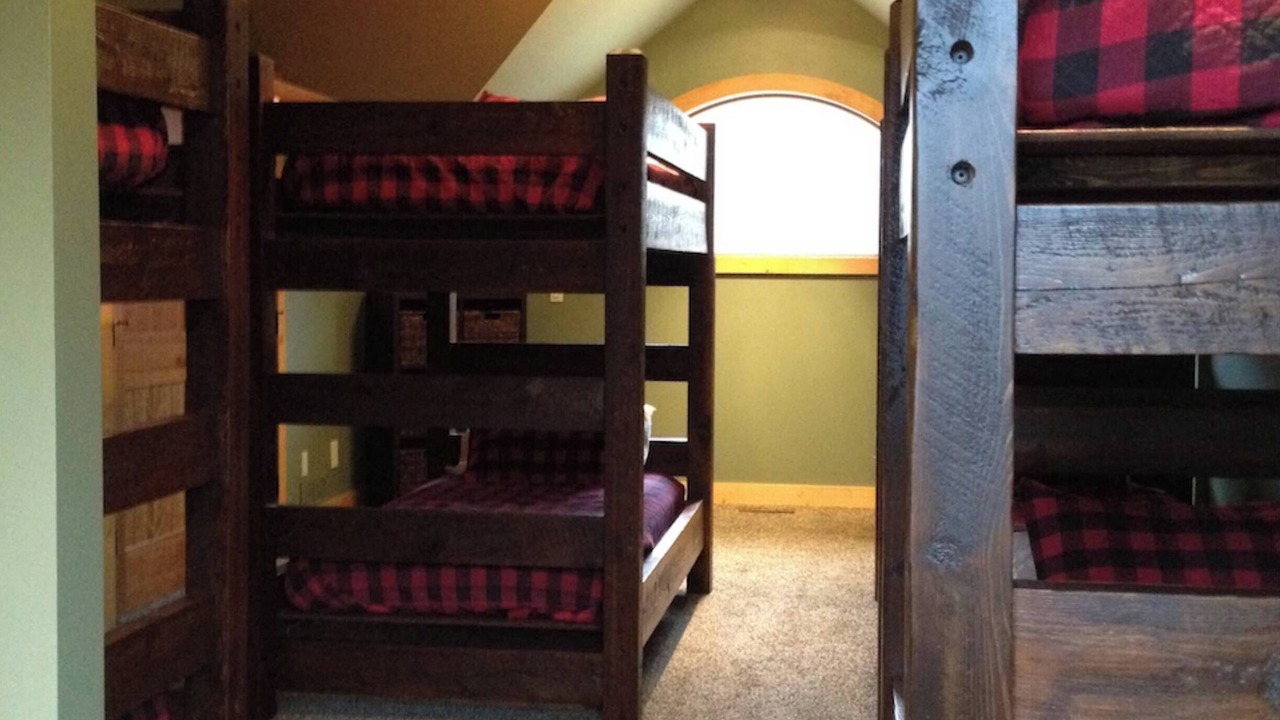 Photo of Bedroom in Longville