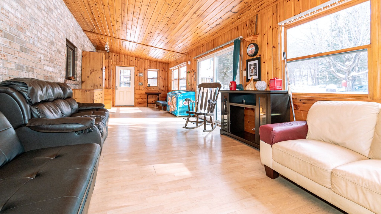Photo of Livingroom in Minden Hills