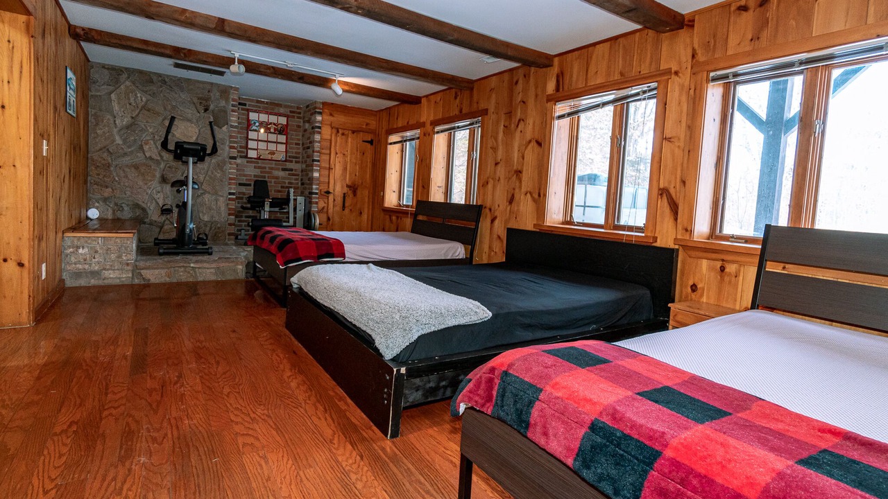 Photo of Bedroom in Minden Hills
