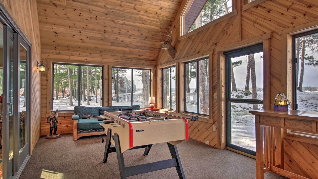 Photo of Outdoor in Emily