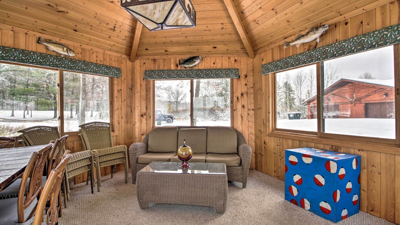 Photo of Livingroom in Emily