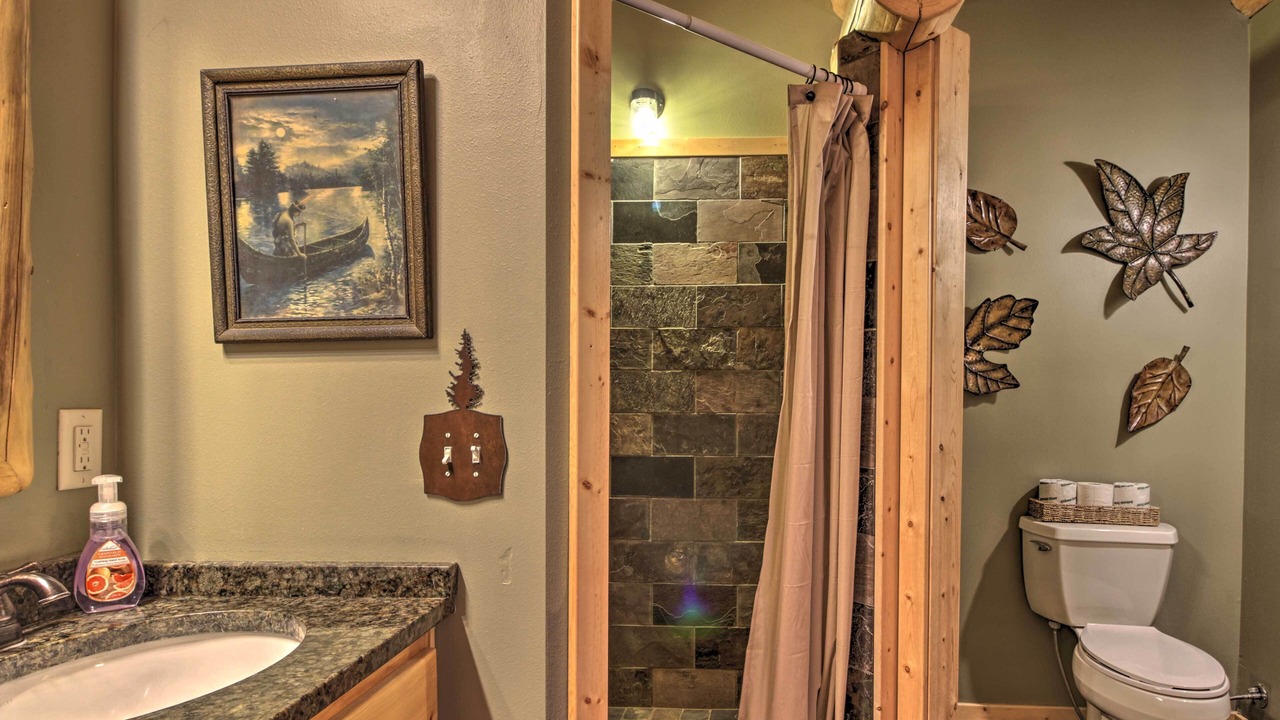 Photo of Bathroom in Emily