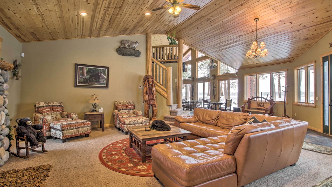 Photo of Livingroom in Emily