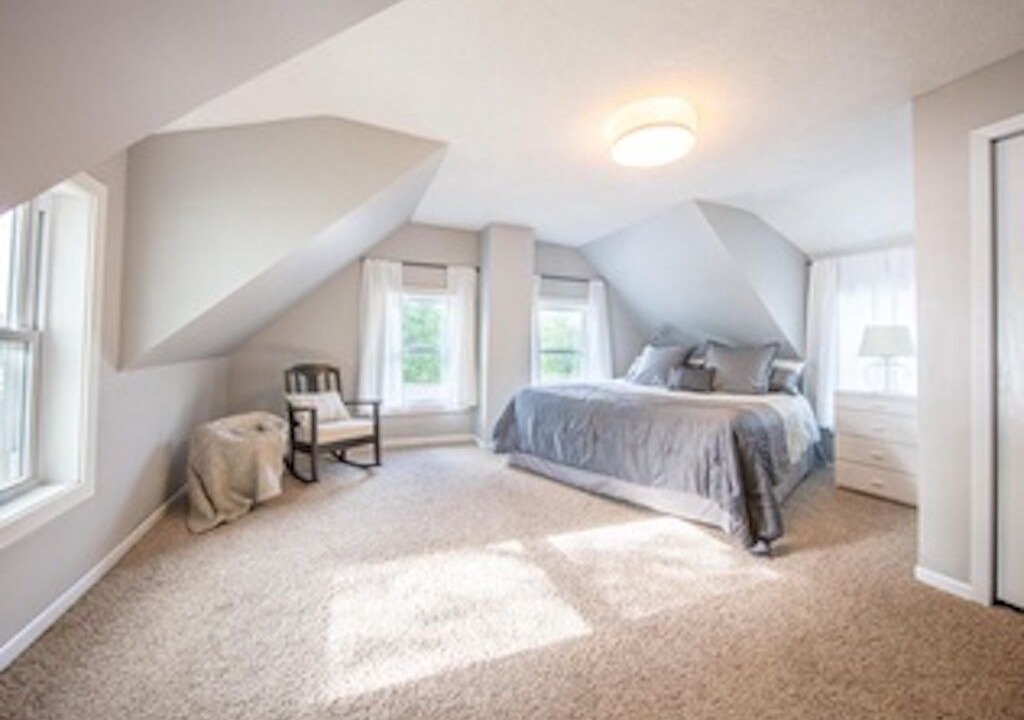 Photo of Bedroom in Glenwood