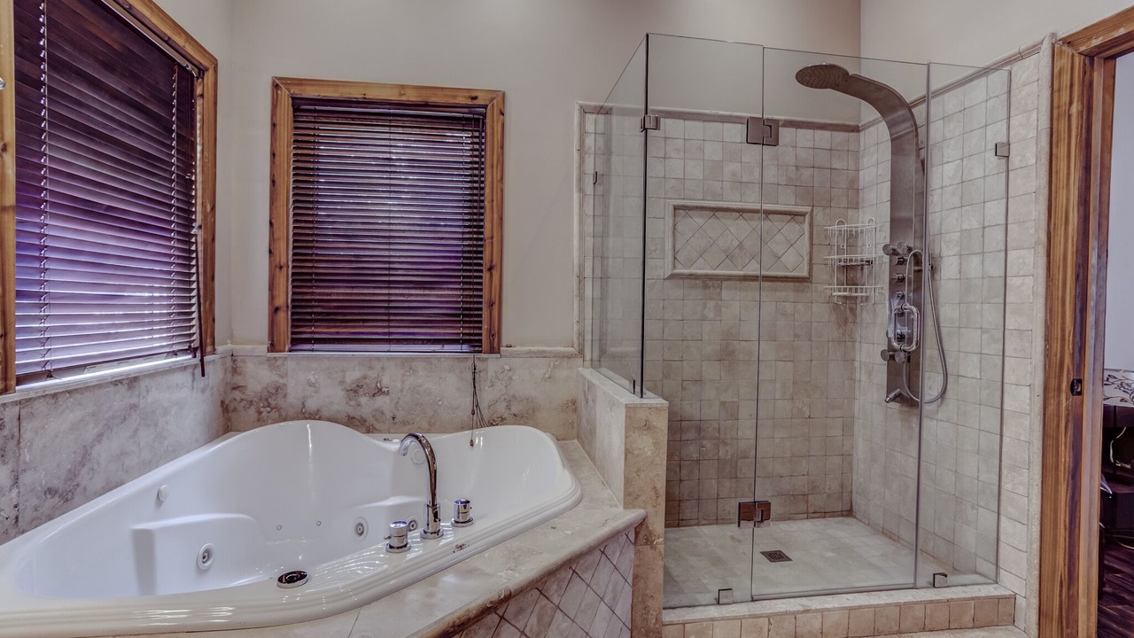 Photo of Bathroom in Bracebridge