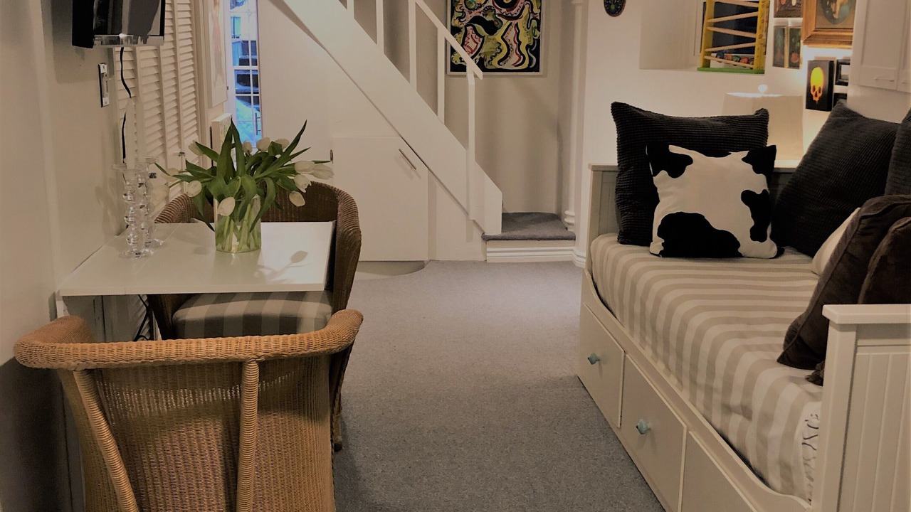 Photo of Livingroom in Bracondale Hill