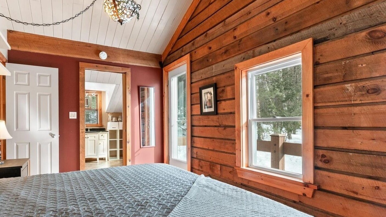 Photo of Bedroom in Eagle Lake