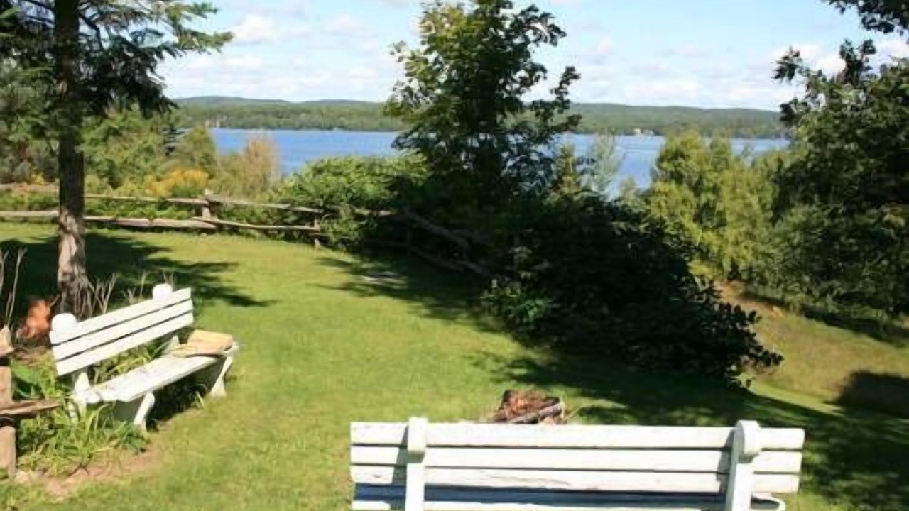 Photo of Others in Lake of Bays
