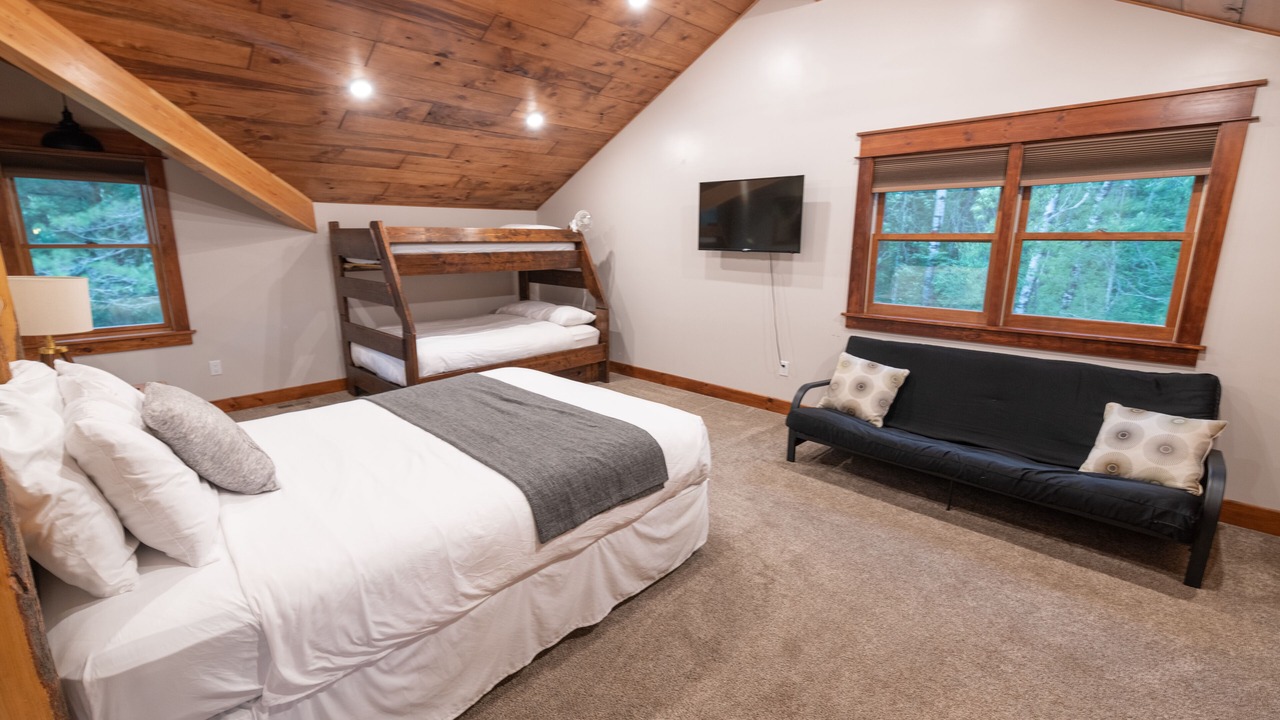 Photo of Bedroom in Remer
