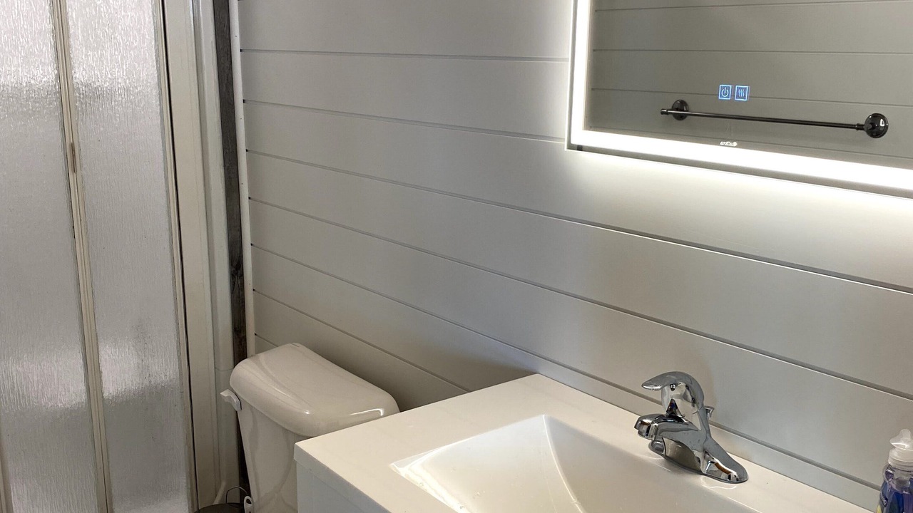 Photo of Bathroom in Rideau Lakes