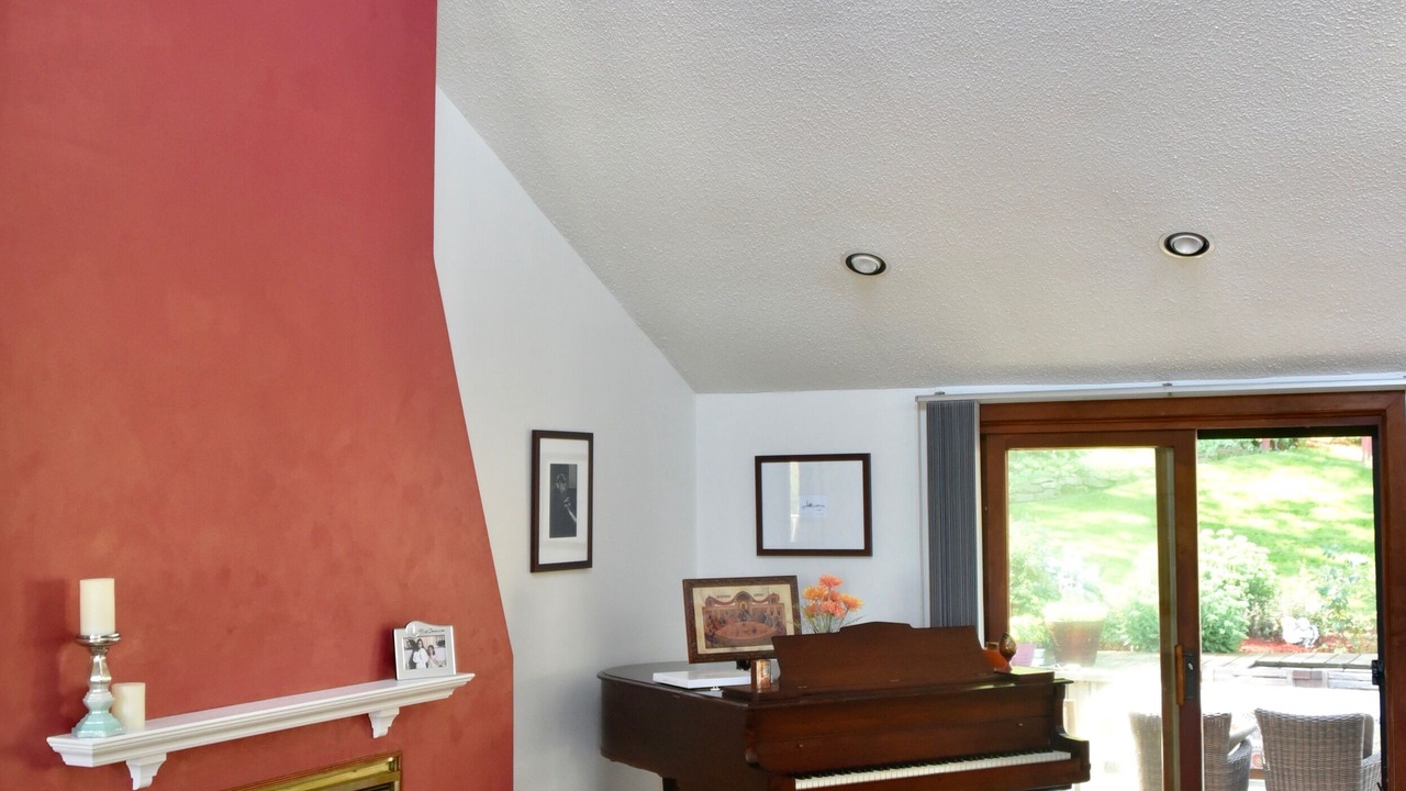 Photo of Livingroom in Grimsby