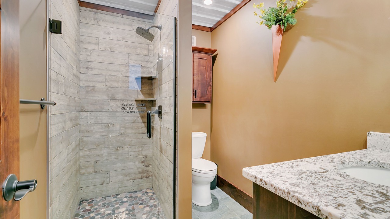 Photo of Bathroom in Crosslake