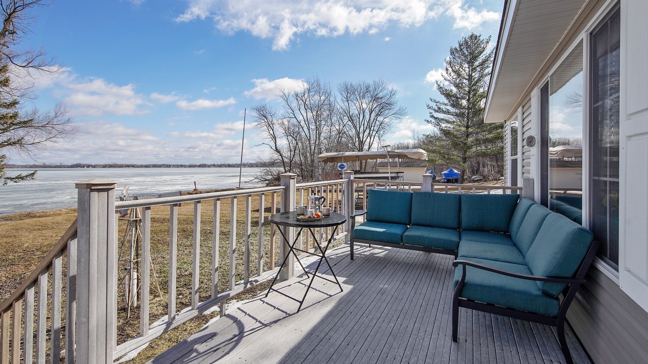 Photo of Patio Balcony in Rush City