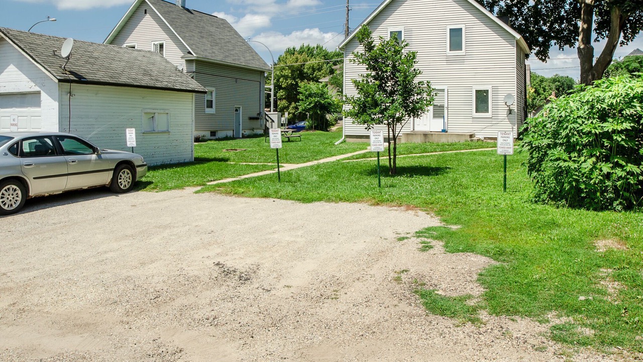 Photo of Others in Northrup