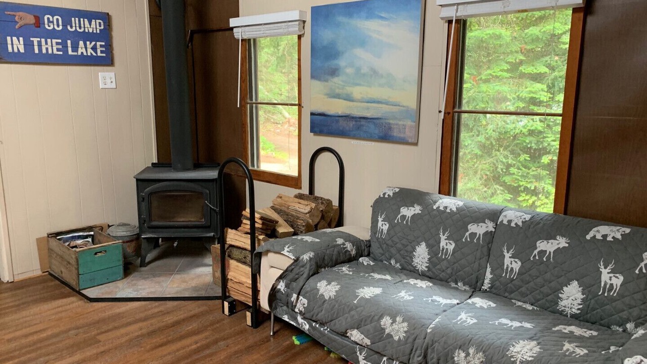 Photo of Livingroom in Algonquin Highlands