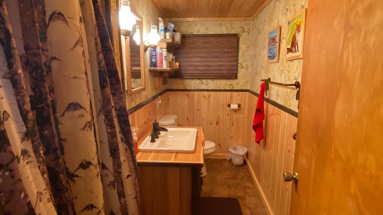 Photo of Bathroom in Cook